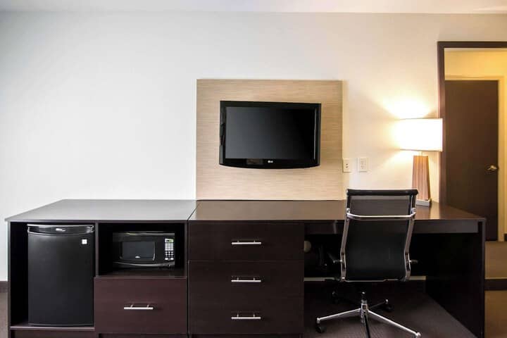 Room 21 of 46